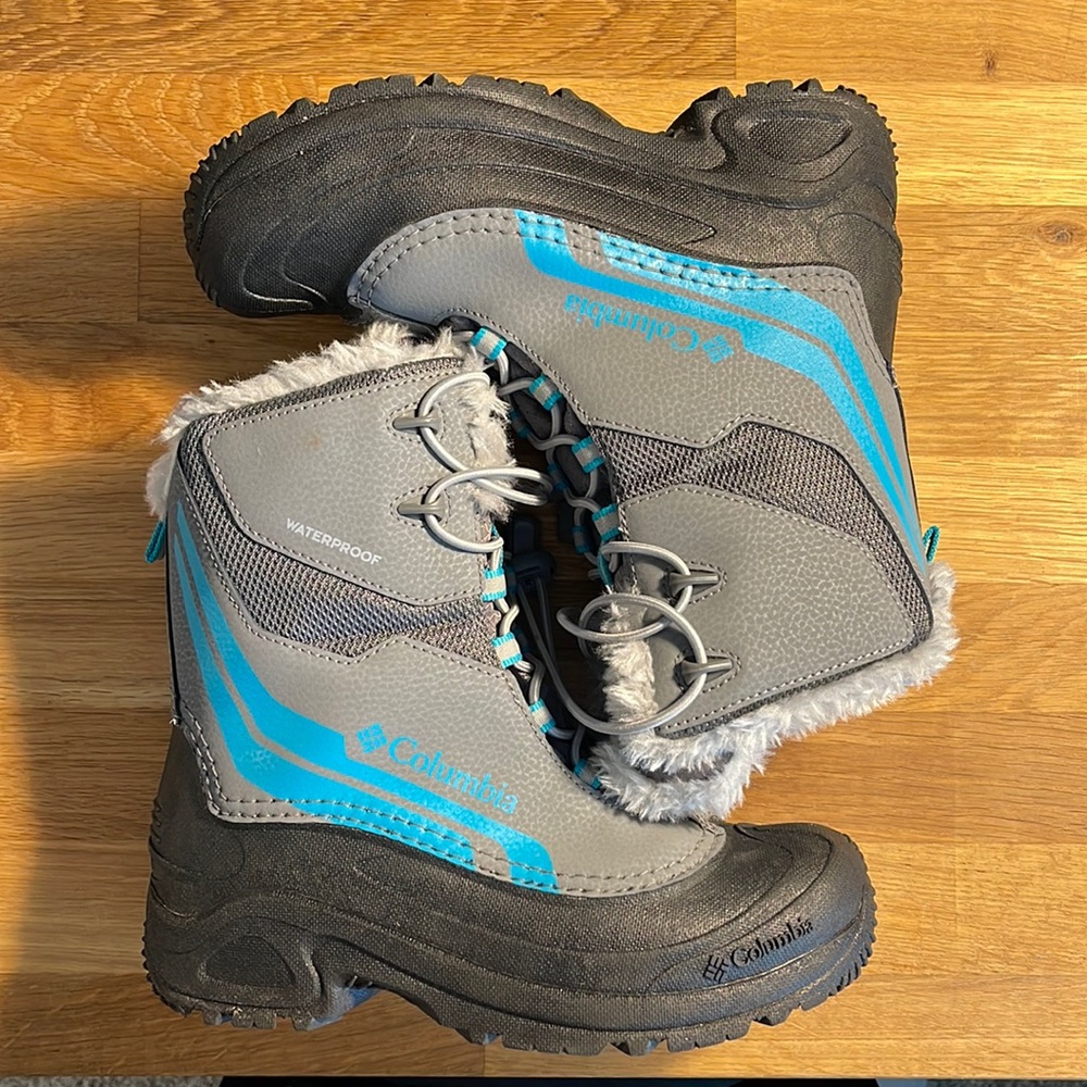 Columbia Kids’ Bugaboot Plus IV Omni-Heat 400g Waterproof Boot